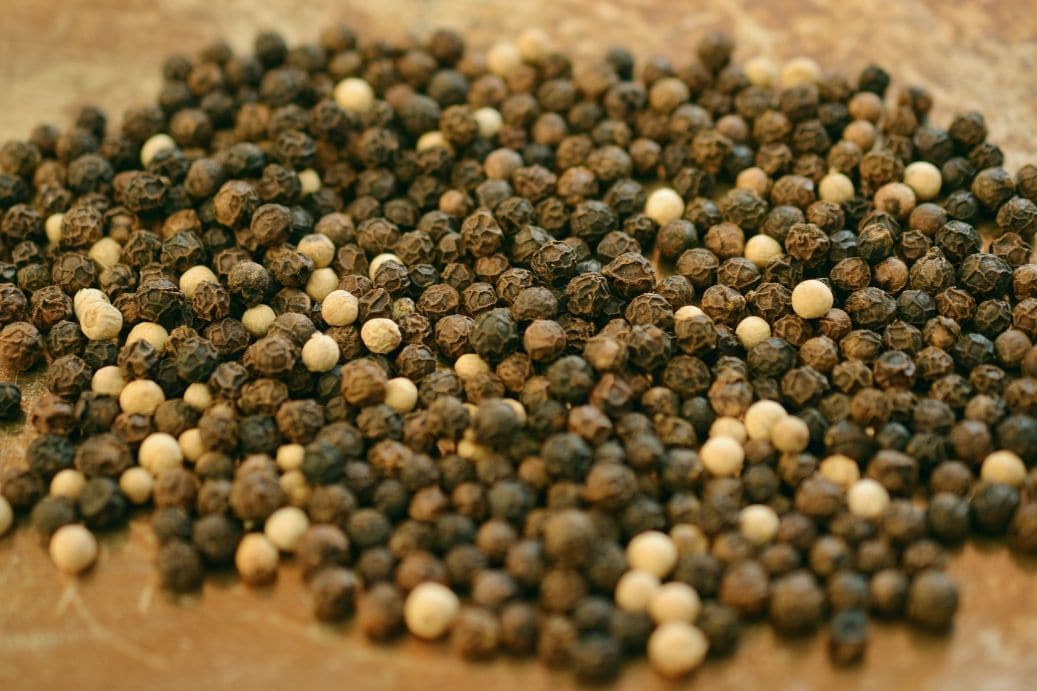 Where Does Black Pepper Come From? What is Black Peppercorn?