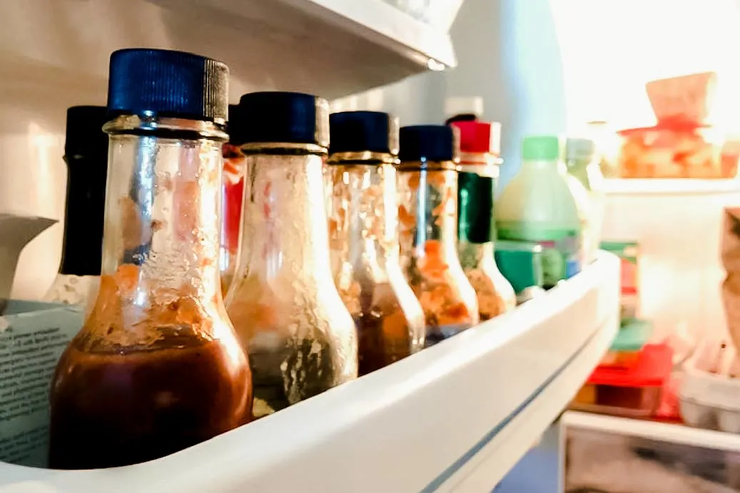 Is It Bad to Put Hot Glass in the Fridge?