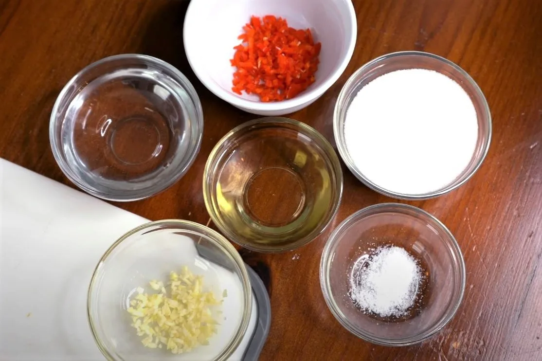 Sweet chili sauce ingredients