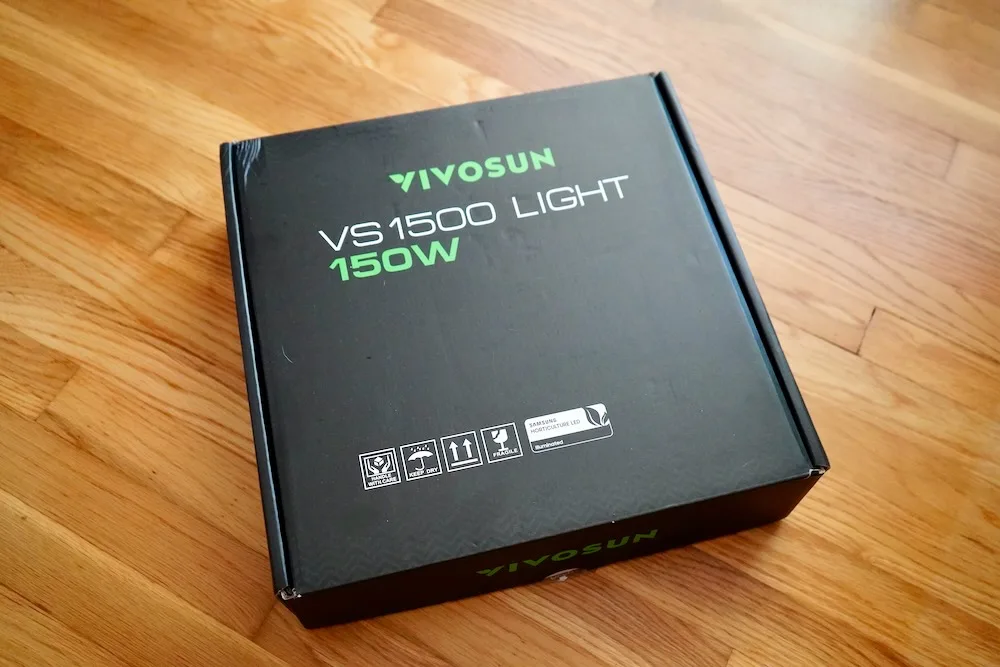 Vivosun VS 1500 box