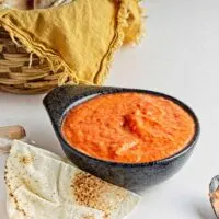 Roasted red pepper dip