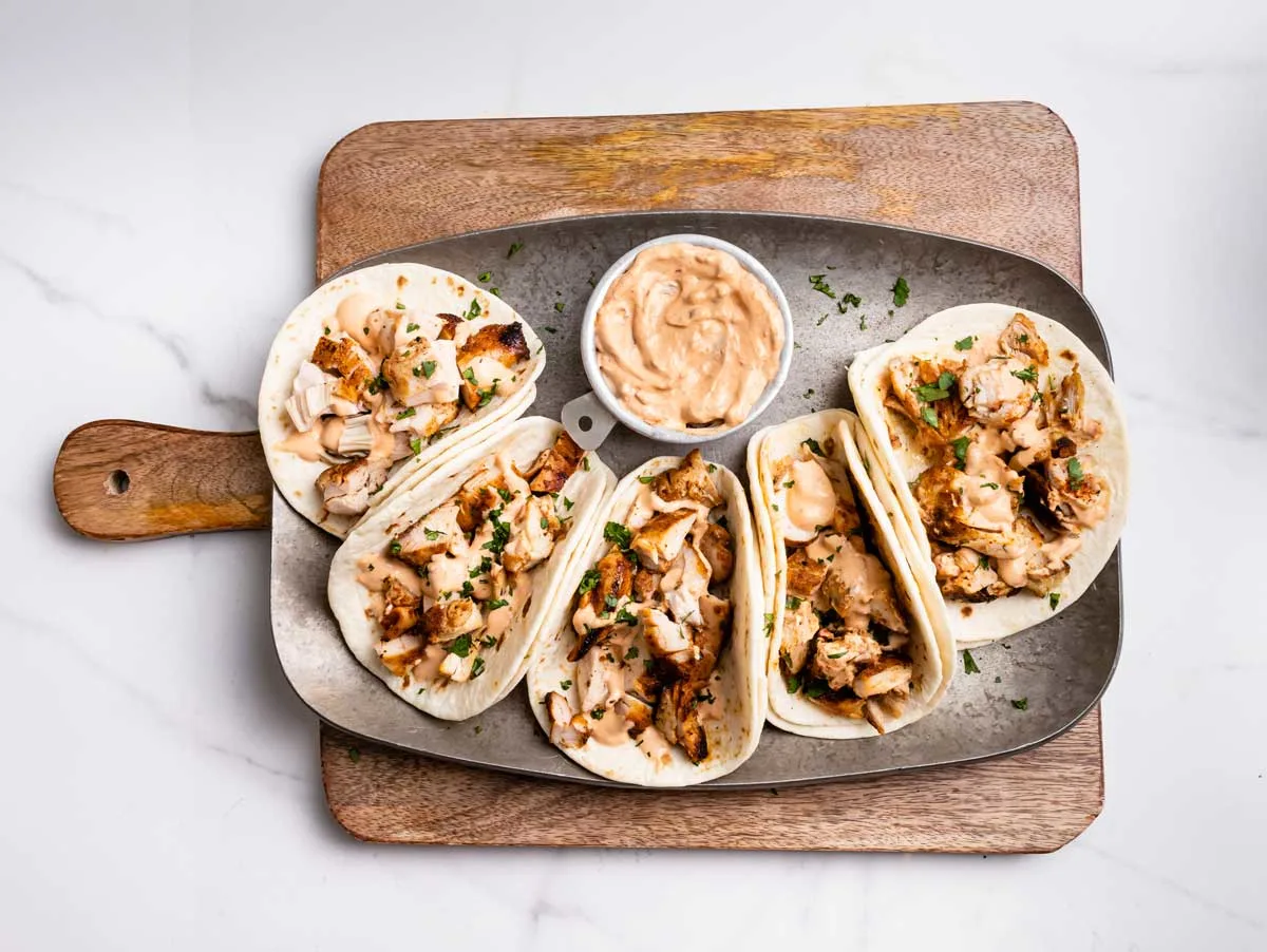 Easy chipotle chicken tacos with chipotle sauce