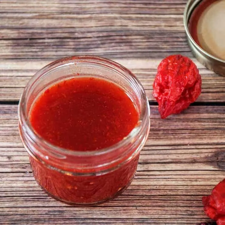 Carolina reaper hot sauce