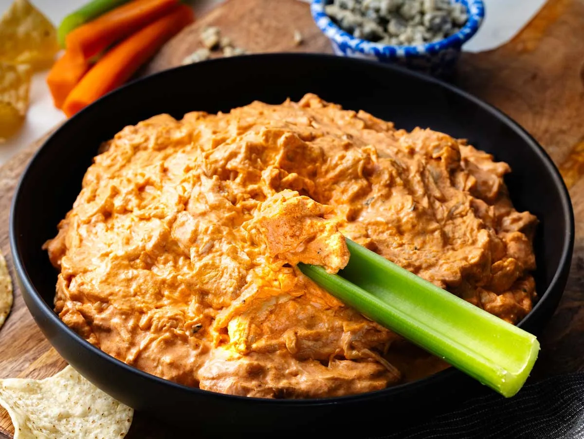 Slow cooker buffalo chicken dip with Frank's